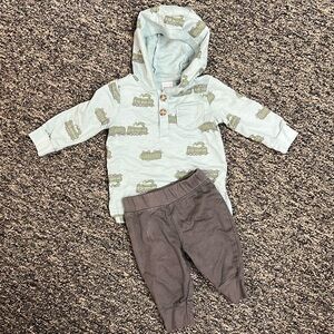 Carter’s Train sweatshirt and pants 3 month W-30
